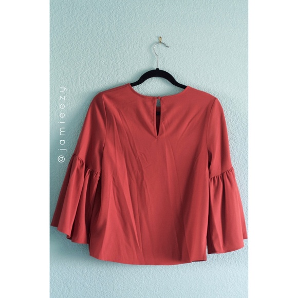 Who What Wear | NWT Wide Bell Sleeve Blouse - Picture 5 of 7
